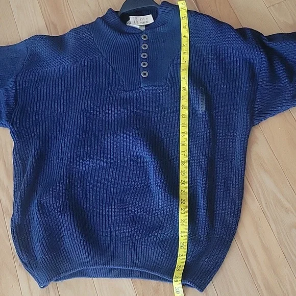 Vintage Eddie Bauer Bivi Sweater in Classic Navy - Picture 5 of 6